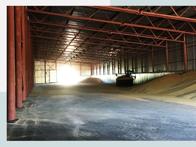 Строительство зернохранилищ в Мариинске